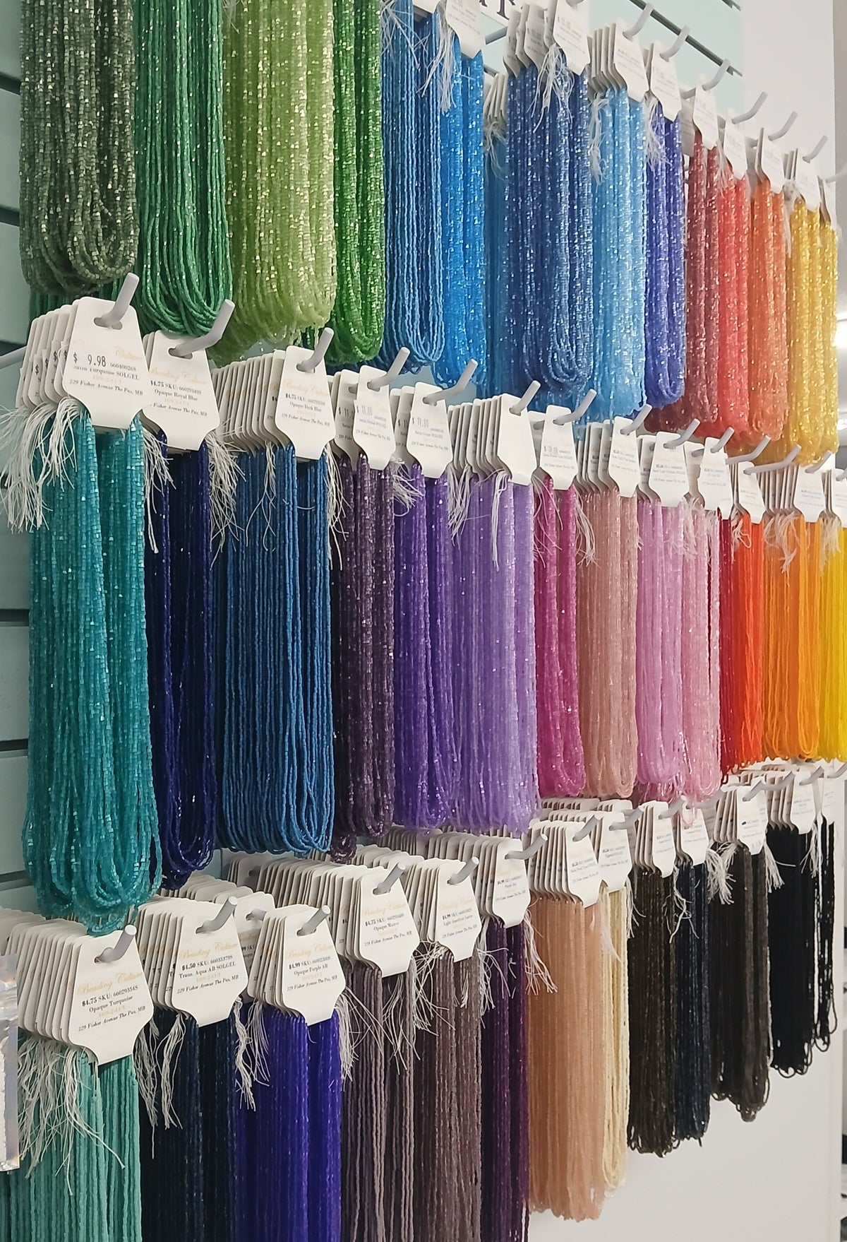 2 Cut Seed Beads 10/0